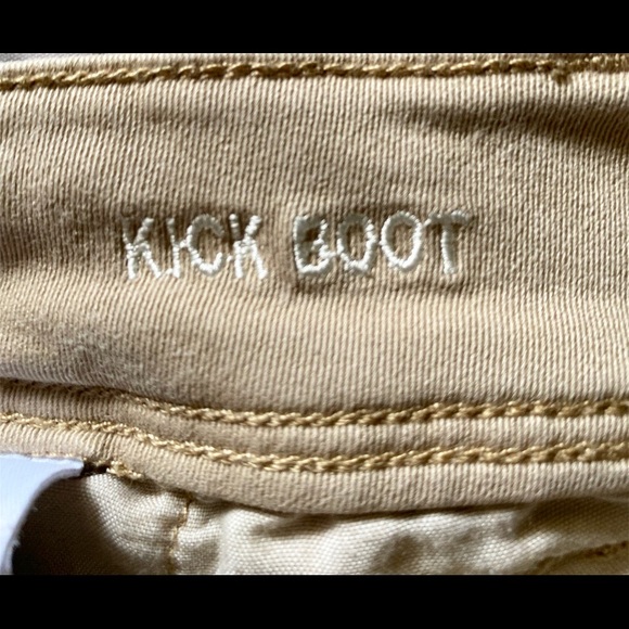 American Eagle Kick Boot Twill Pants size 12 Short - Picture 5 of 8